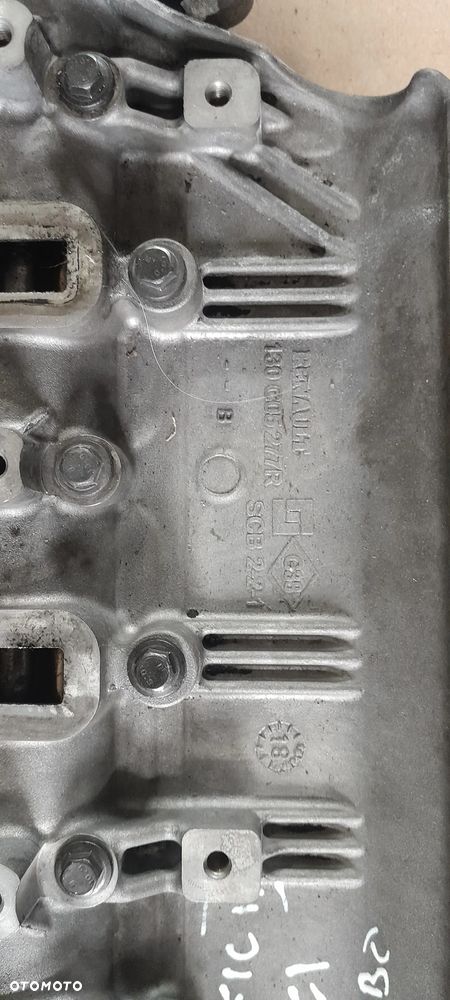 RENAULT TRAFIC III 1.6 DCI POKRYWA ZAWORÓW POKRYWA WAŁKA ROZRZĄDU - 2