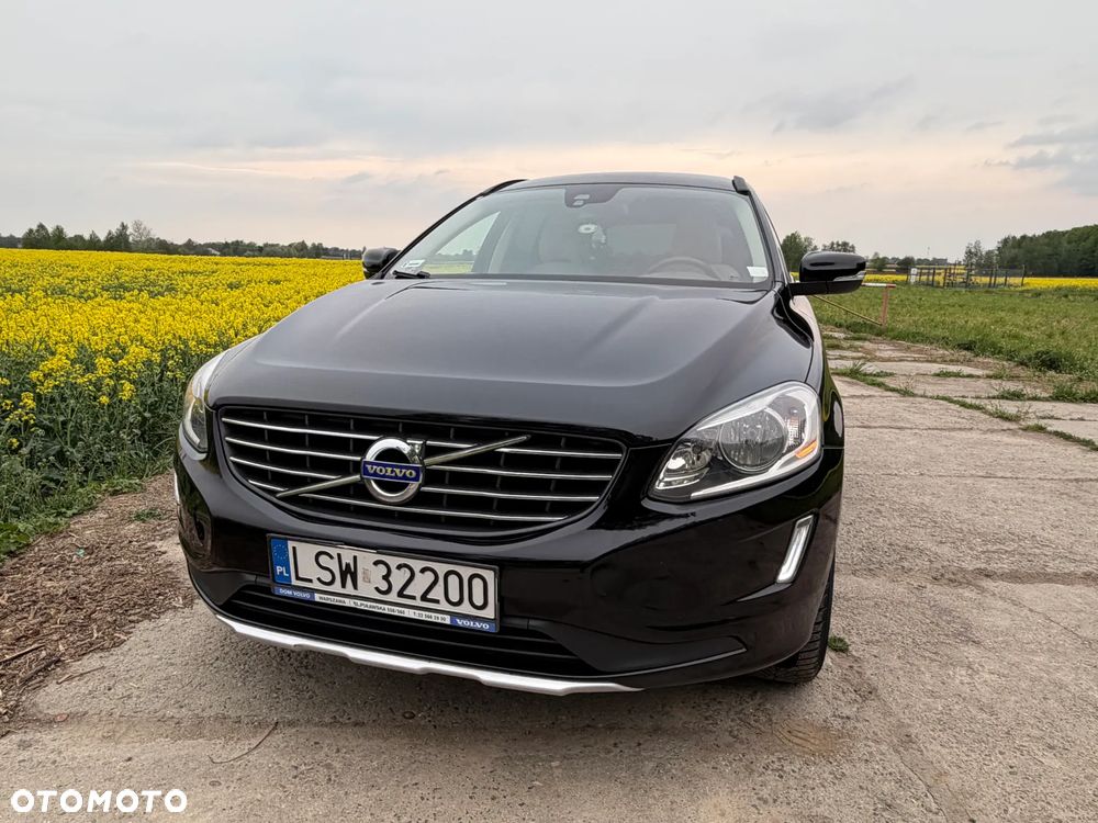 Volvo XC 60 D4 Momentum - 9