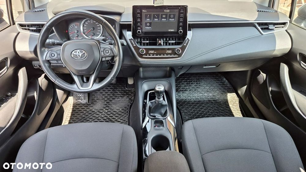 Toyota Corolla 1.6 Comfort - 11