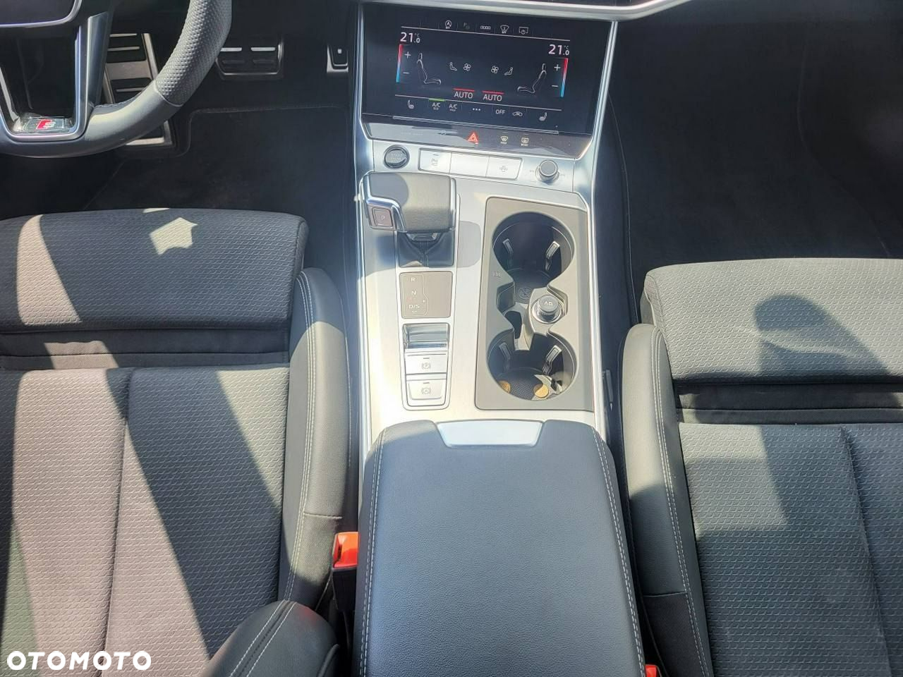 Audi A6 - 12