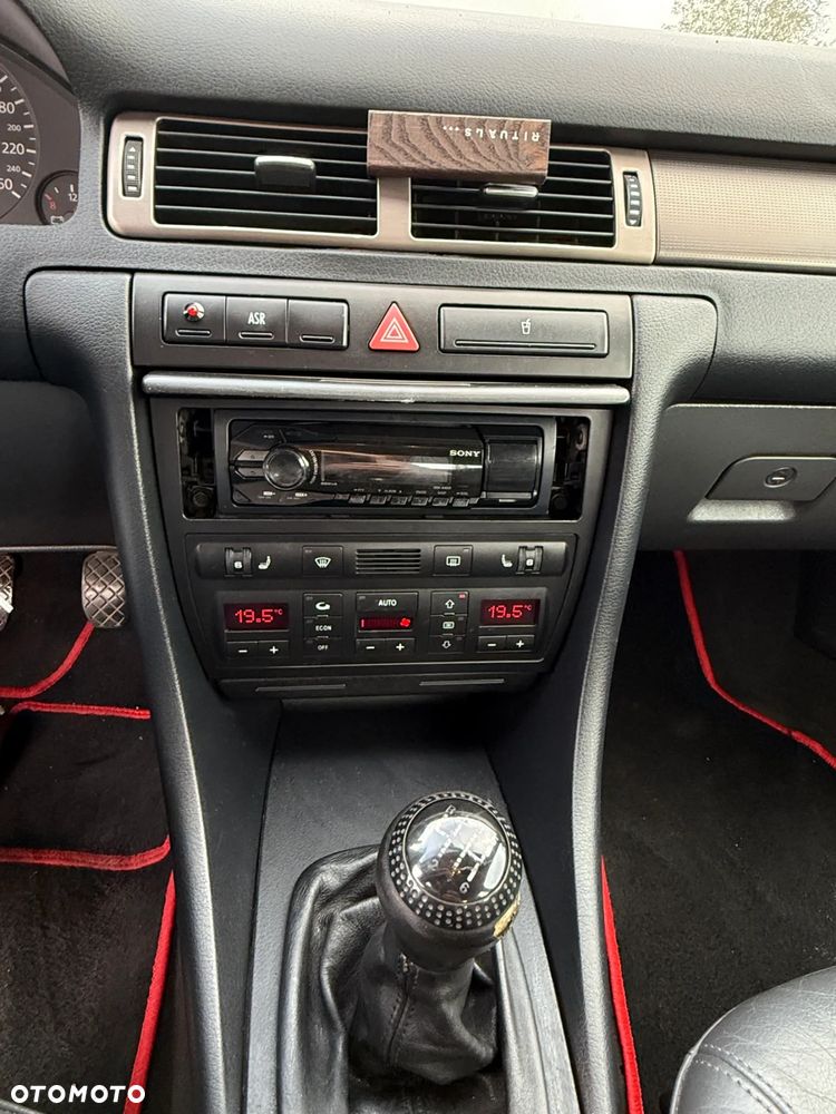 Audi A6 Limousine 2.5 TDI - 9