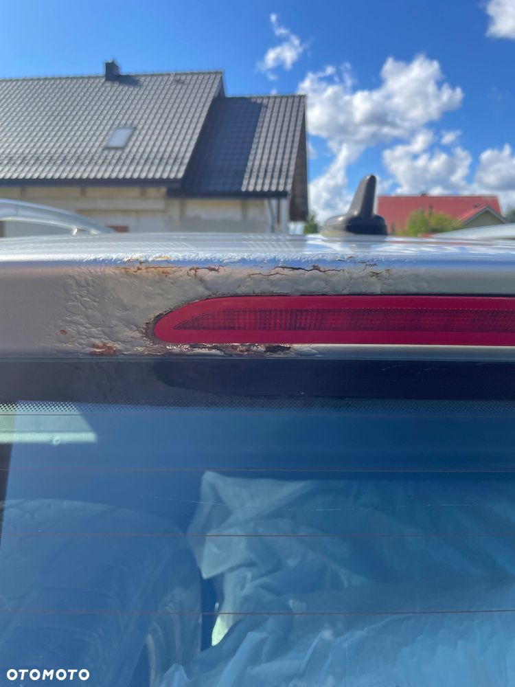 Volkswagen Passat 2.0 TDI DPF Comfortline - 18