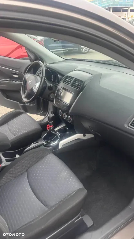 Mitsubishi ASX 1.8 DID Intense 4WD AS&G - 12