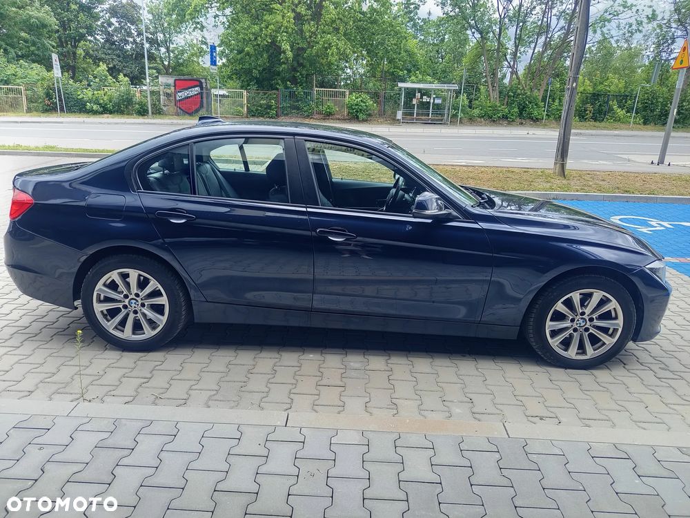BMW Seria 3 - 9