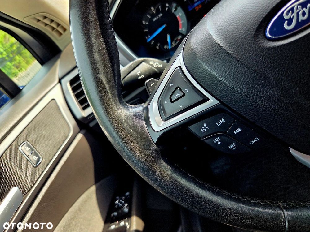 Ford Mondeo 2.0 TDCi Titanium PowerShift - 19