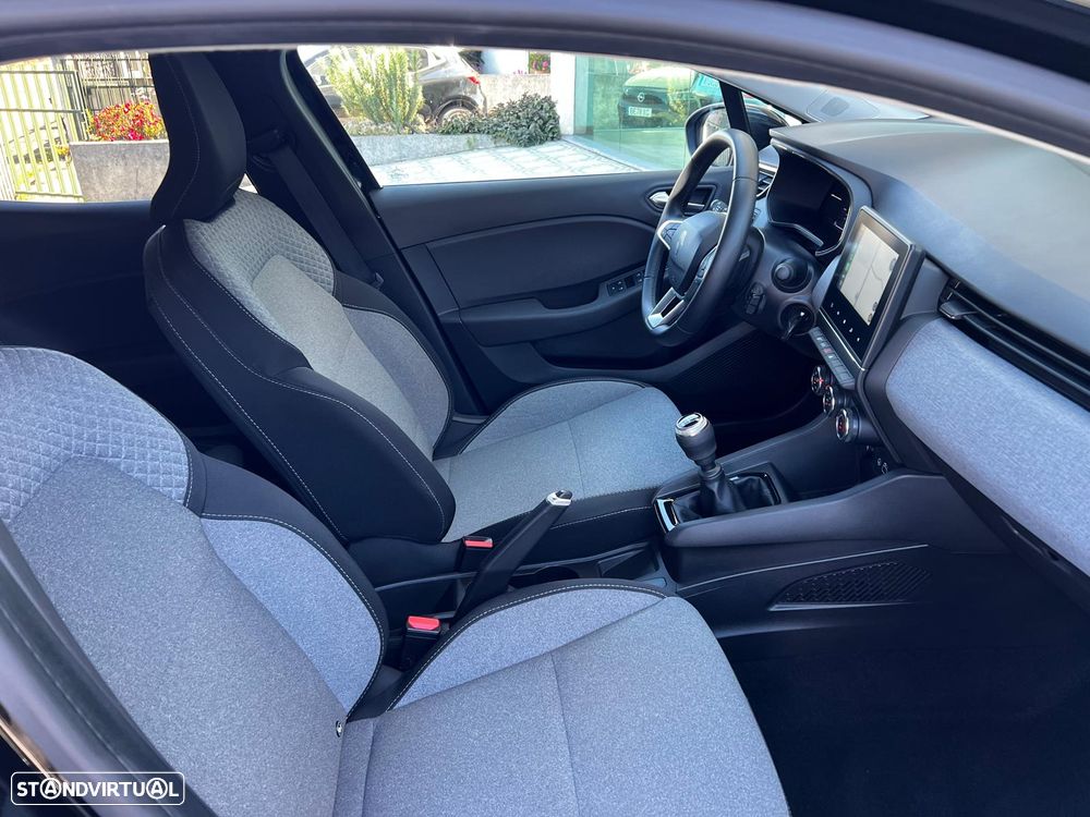 Renault Clio 1.0 TCe Exclusive - 20