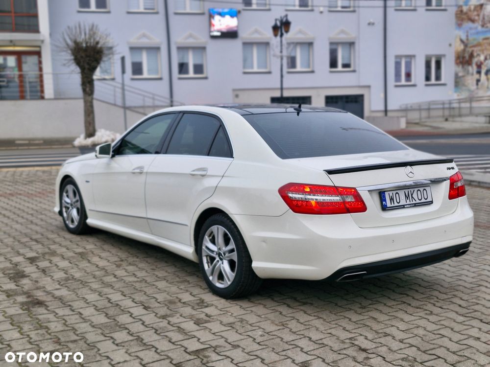 Mercedes-Benz Klasa E 350 CDI BlueEff Avantgarde - 6
