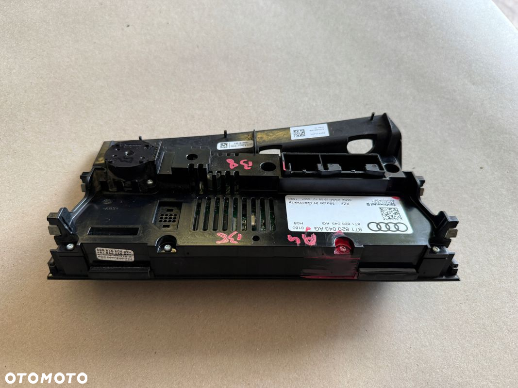 AUDI A4 B8 A5 8T PANEL NAWIEWU KLIMATYZACJI 8T1820043AG - 3