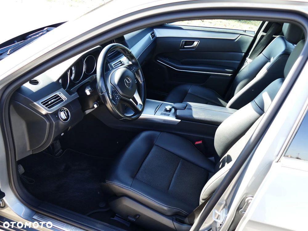 Mercedes-Benz Klasa E 200 BlueTEC 7G-TRONIC Elegance - 12