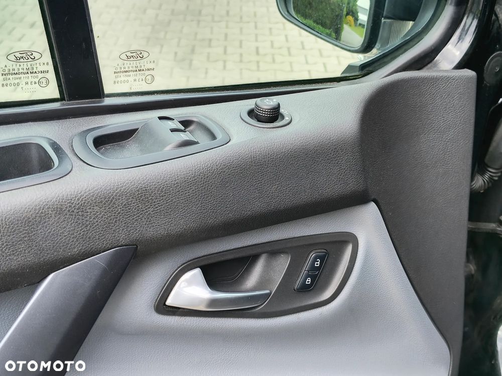 Ford Transit Custom - 10