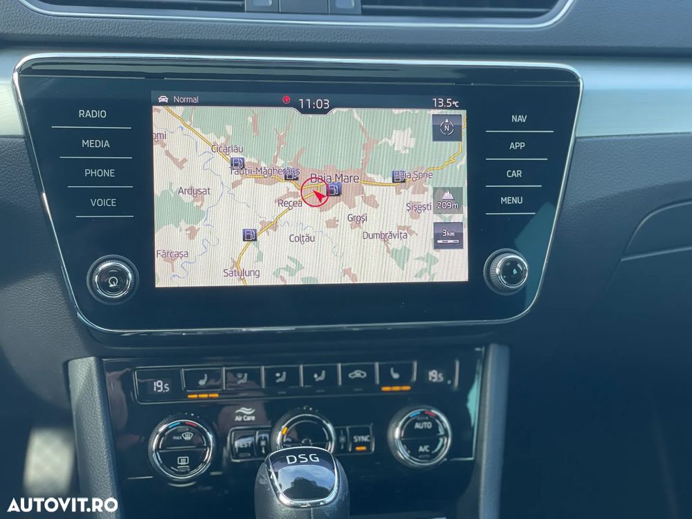 Skoda Superb 2.0 TDI DSG Premium Edition - 20