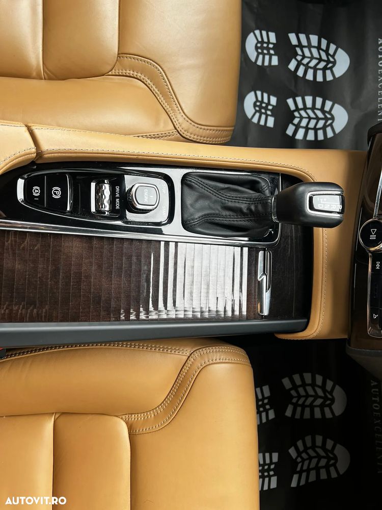 Volvo XC 90 D5 AWD Geartronic Inscription - 21