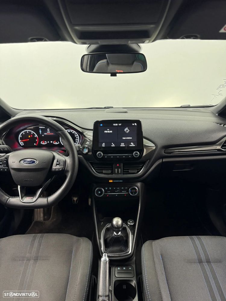 Ford Fiesta 1.5 EcoBoost ST - 18