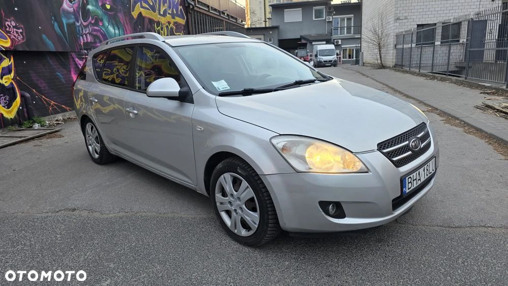 Kia Ceed 1.6 CRDi EX - 29