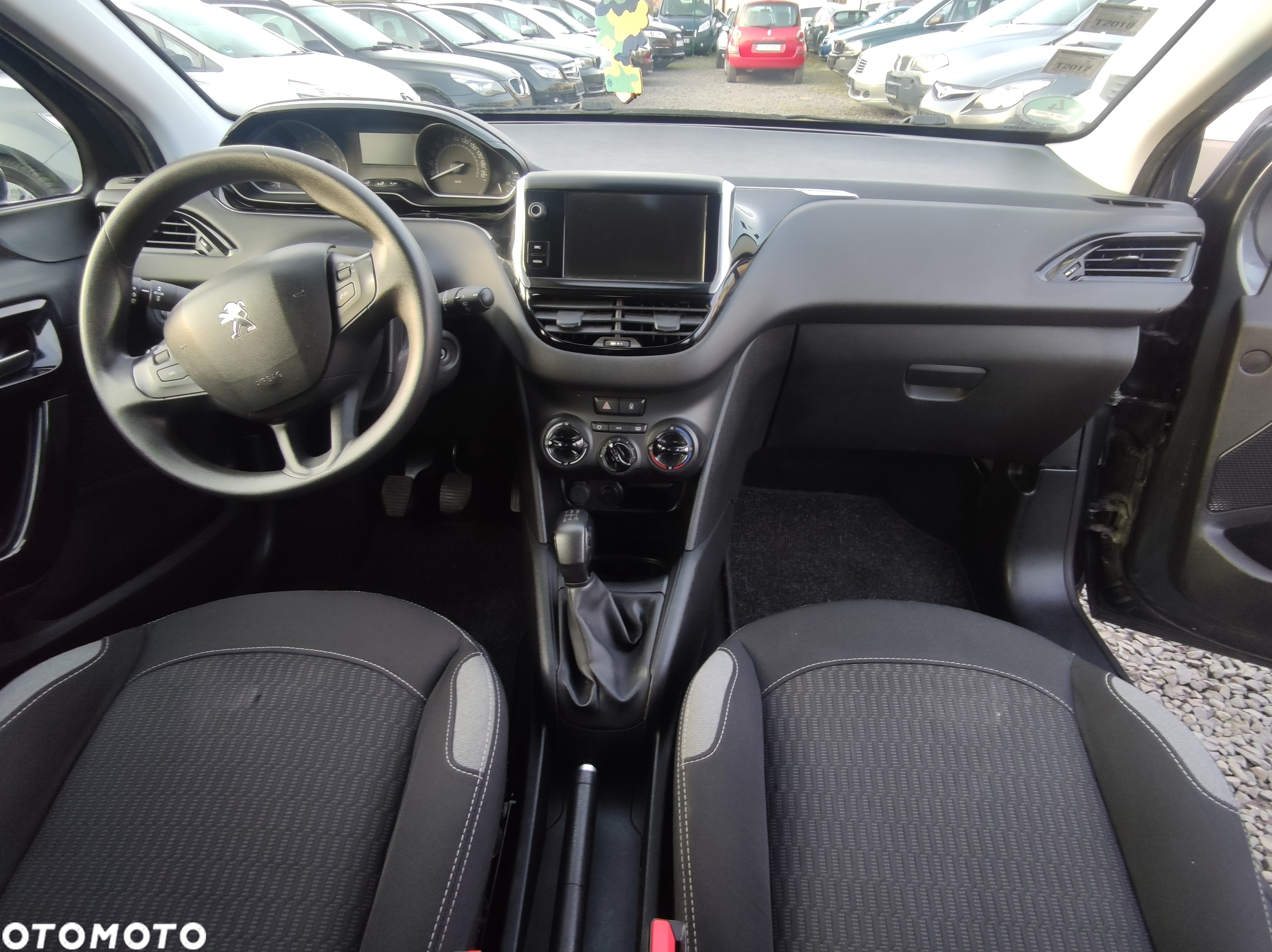Peugeot 208 1.2 PureTech Allure - 10