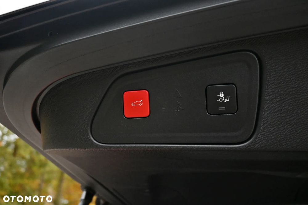Peugeot 3008 BlueHDi 130 Stop & Start EAT8 Allure Pack - 40