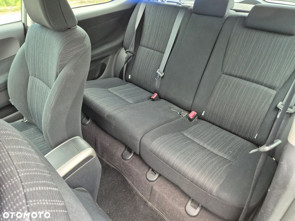 Toyota Auris 2.0 D-4D Premium - 9