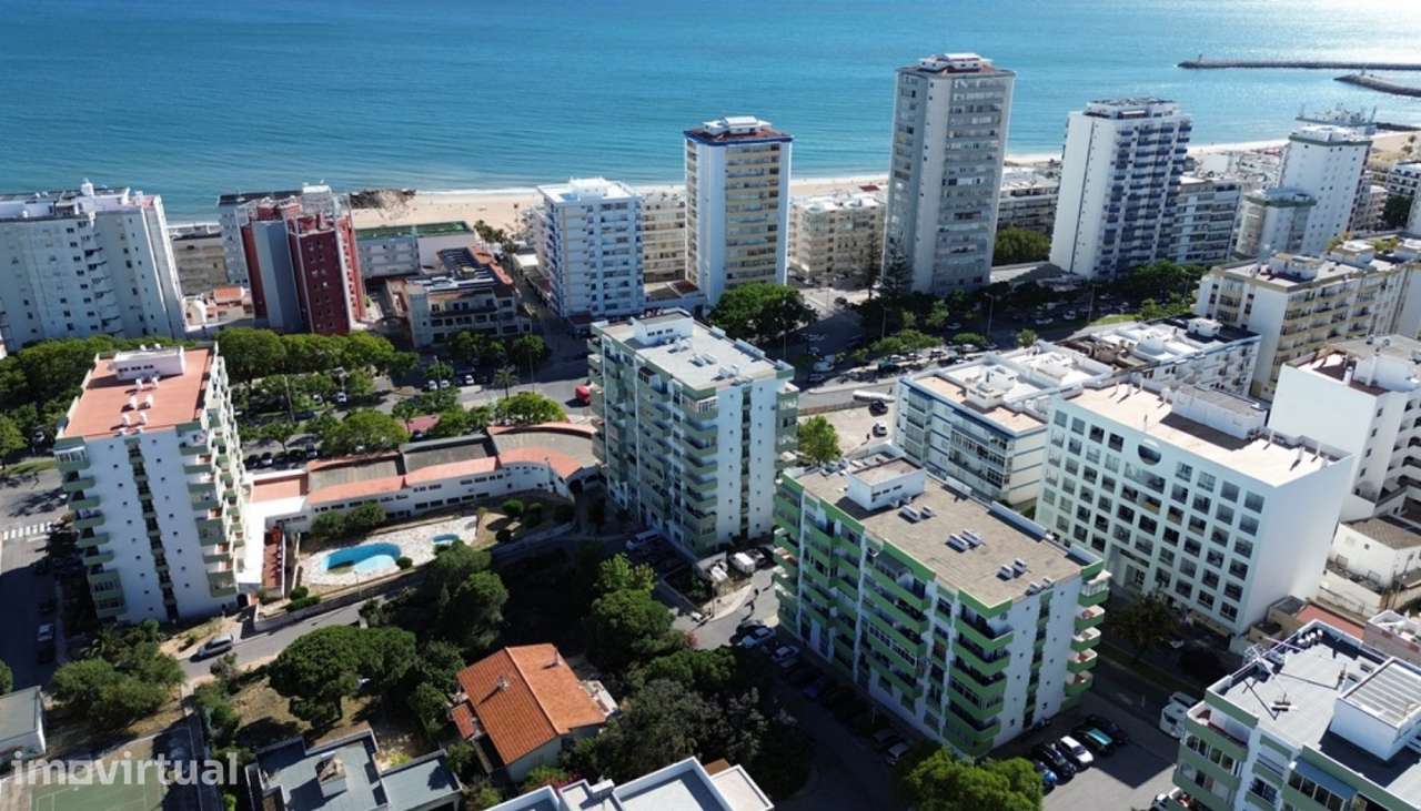 Terreno urbano com projeto aprovado, para venda em Quarteira, Algarve - Grande imagem: 4/6