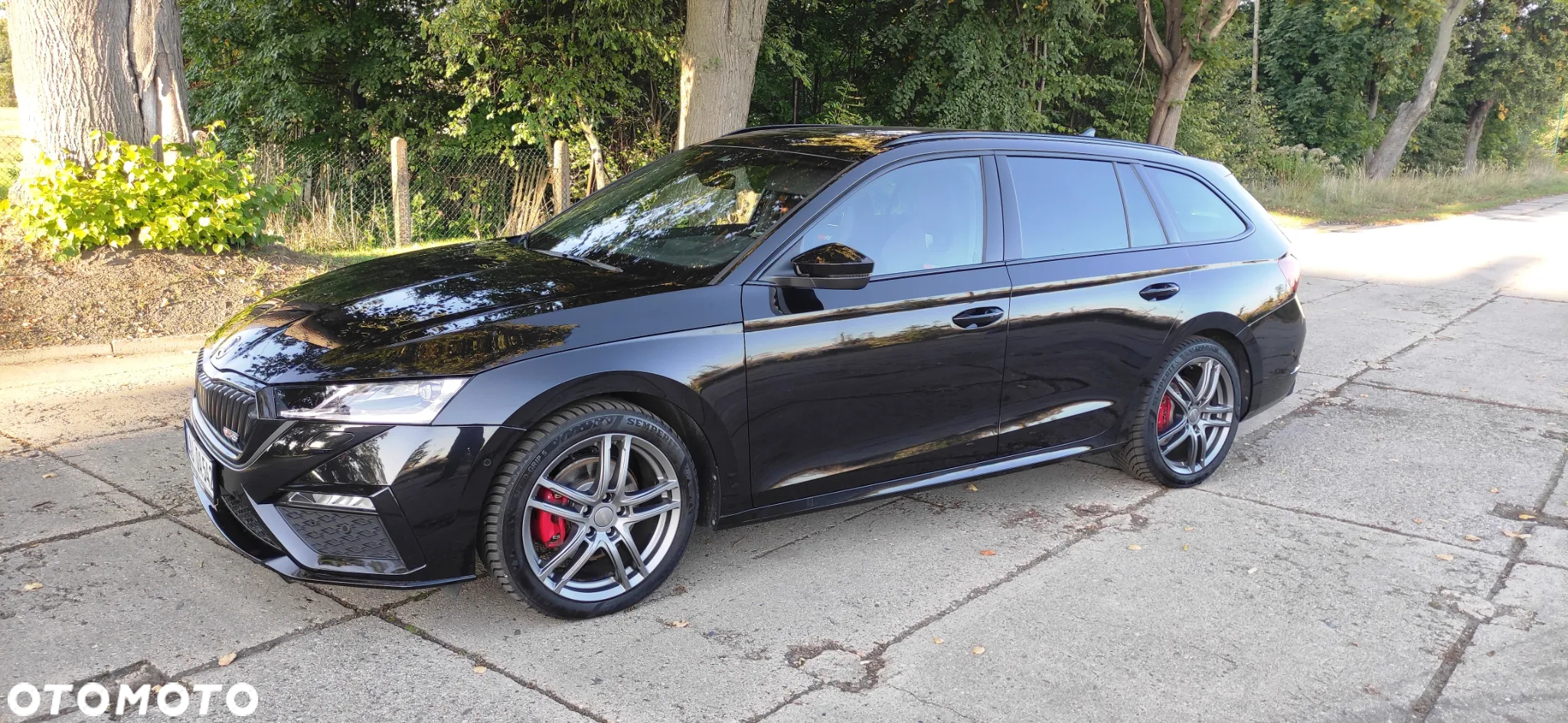 Skoda Octavia 2.0 TDI DSG RS Plus - 3