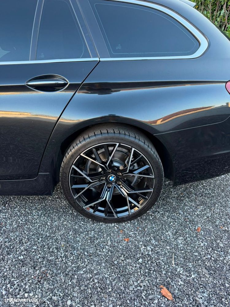 BMW 520 d Auto - 14