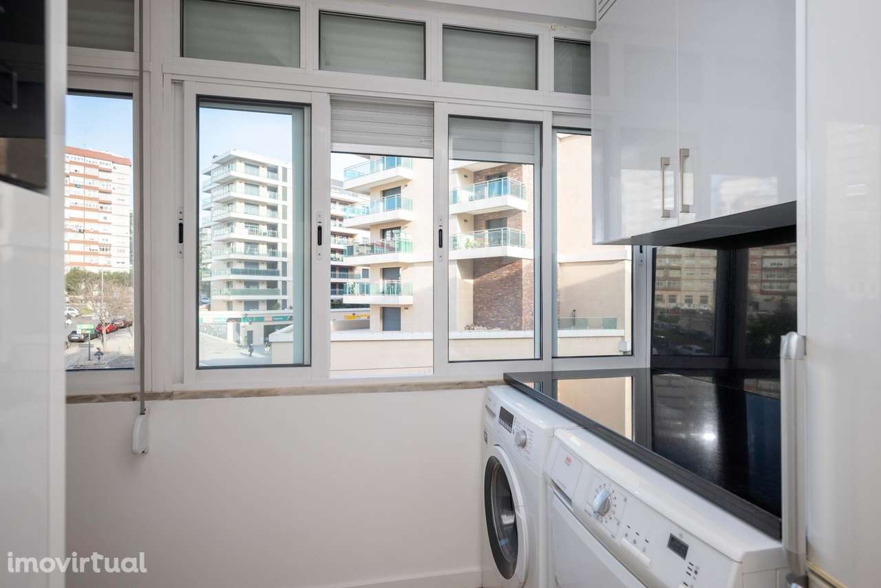 Apartamento Renovado T3 no Centro de Odivelas - Grande imagem: 3/25