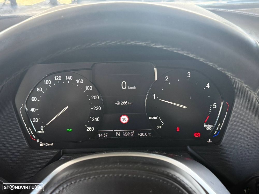 BMW 116 d Pack Desportivo M - 50