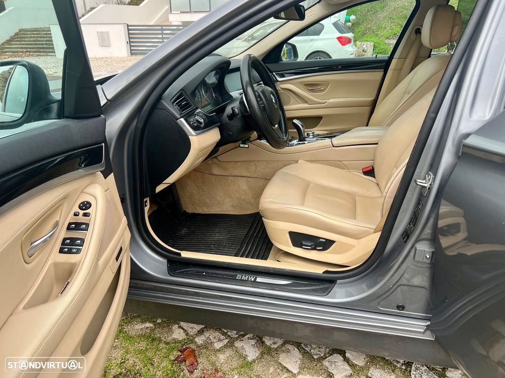 BMW 525 d Auto - 10
