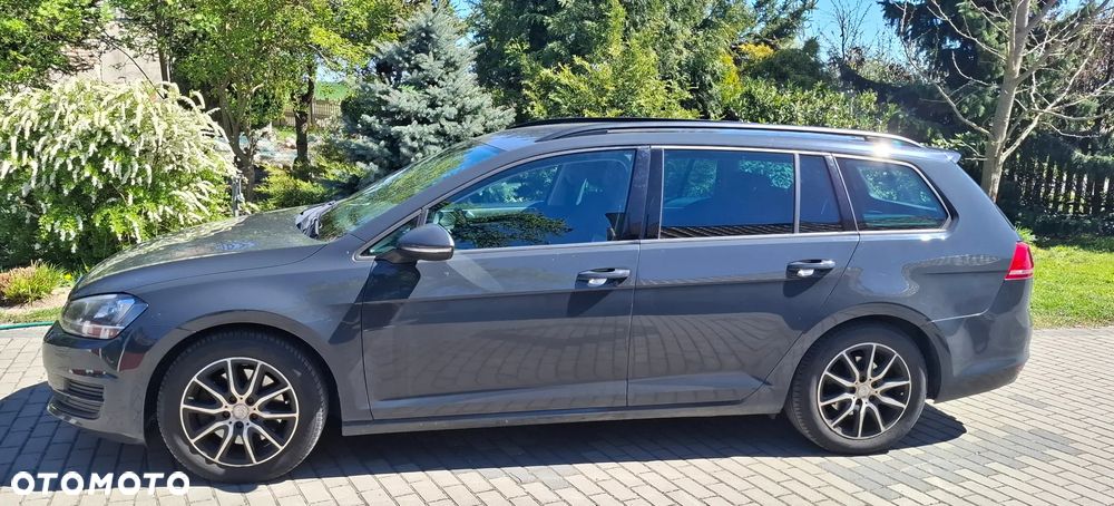 Volkswagen Golf 1.6 TDI BMT Comfortline - 1