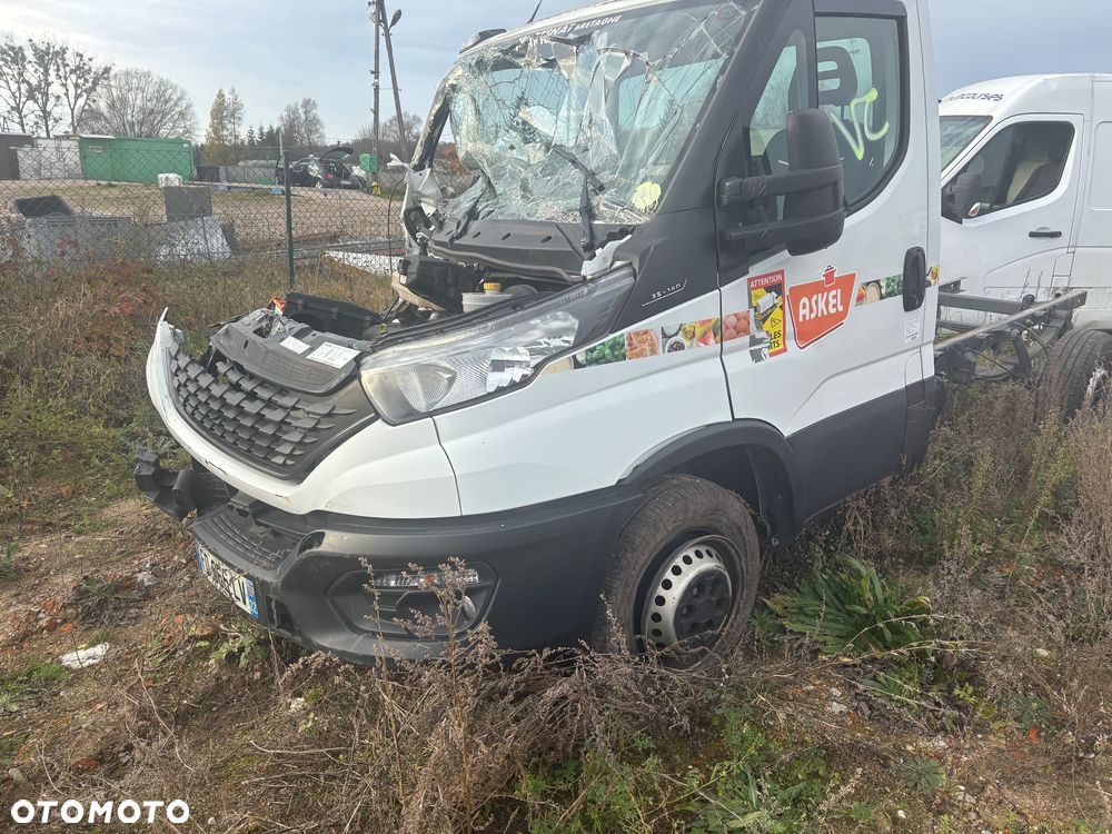 Iveco Daily 35-S14 - 1