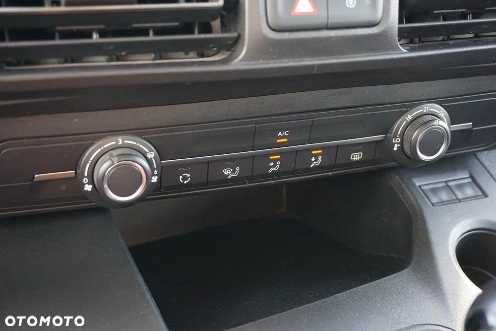 Toyota Proace City Verso 1.5 D-4D Business - 23