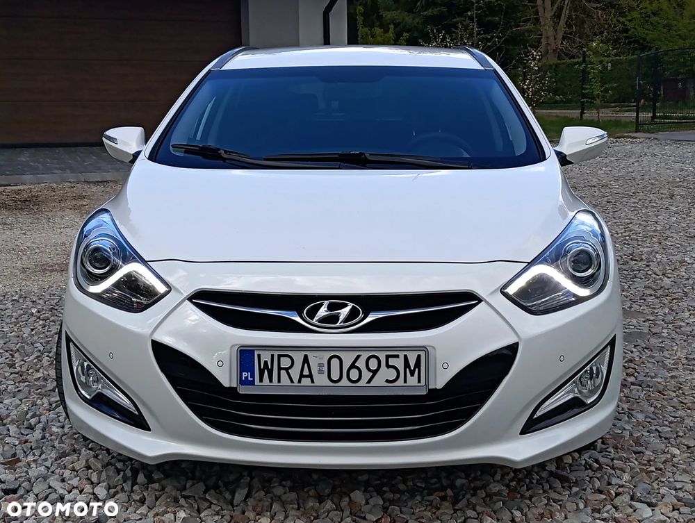 Hyundai i40 i40cw 1.6 Fifa World Cup Edition - 1