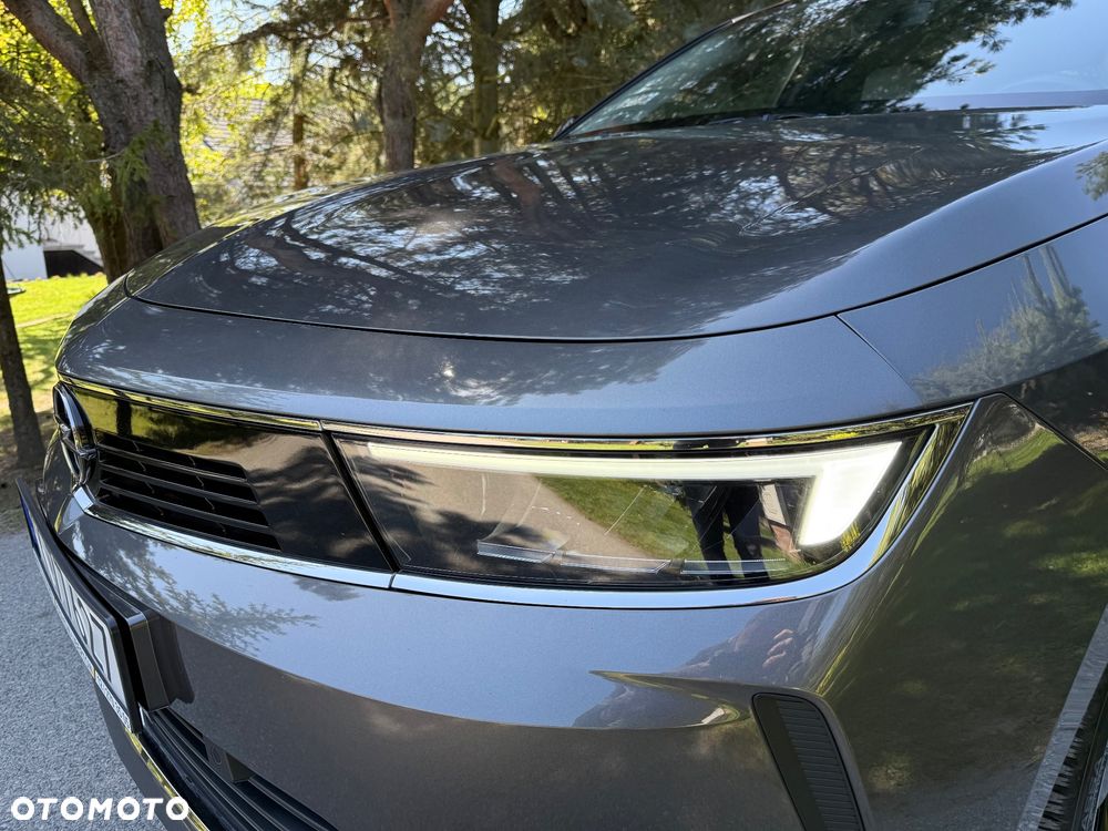 Opel Astra 1.2 T Elegance S&S - 35