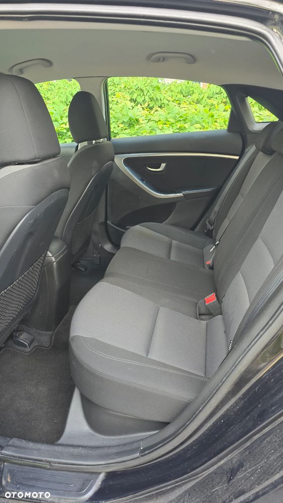 Hyundai i30 1.4 CRDi Comfort - 22