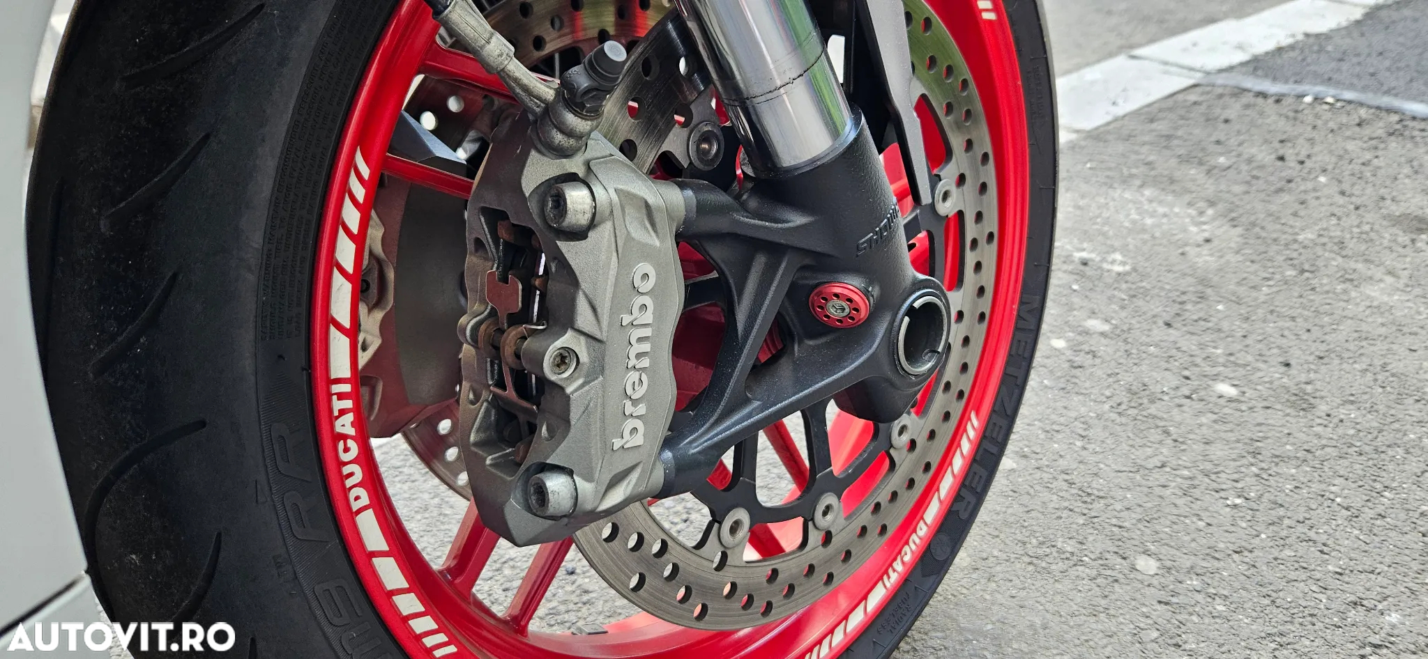 Ducati Panigale V2 - 16