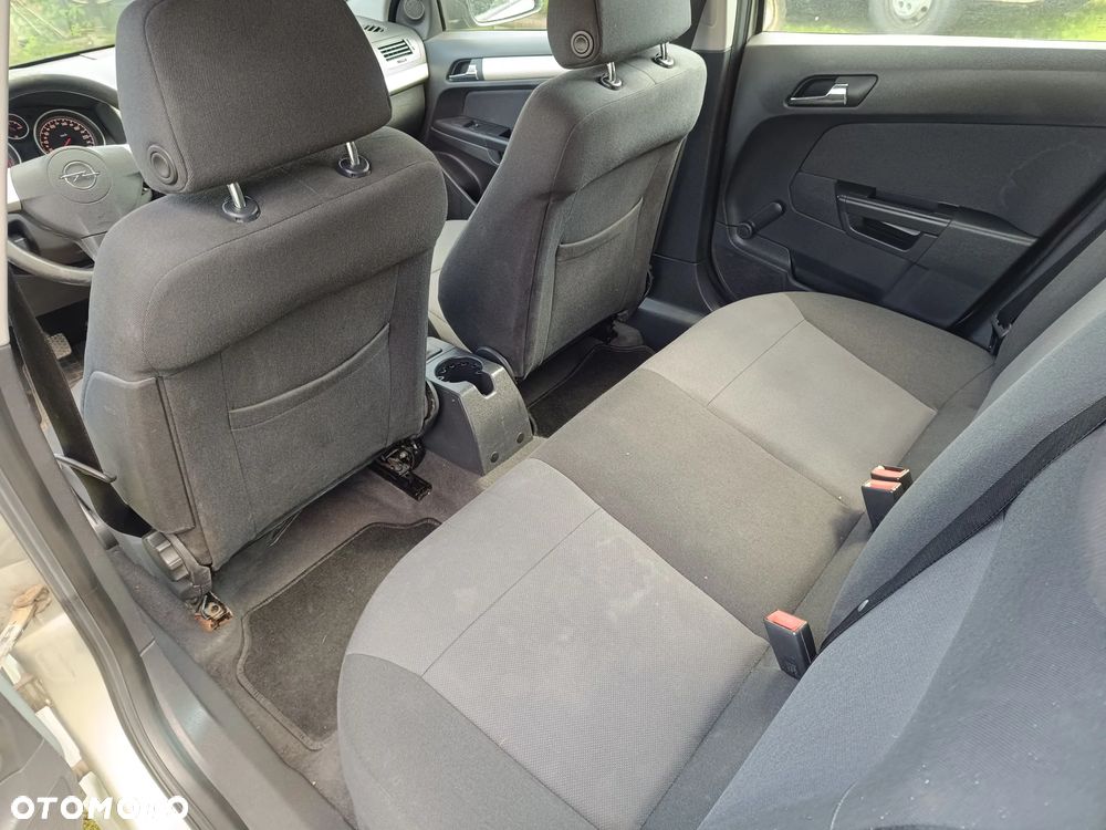 Opel Astra III 1.4 Essentia - 13