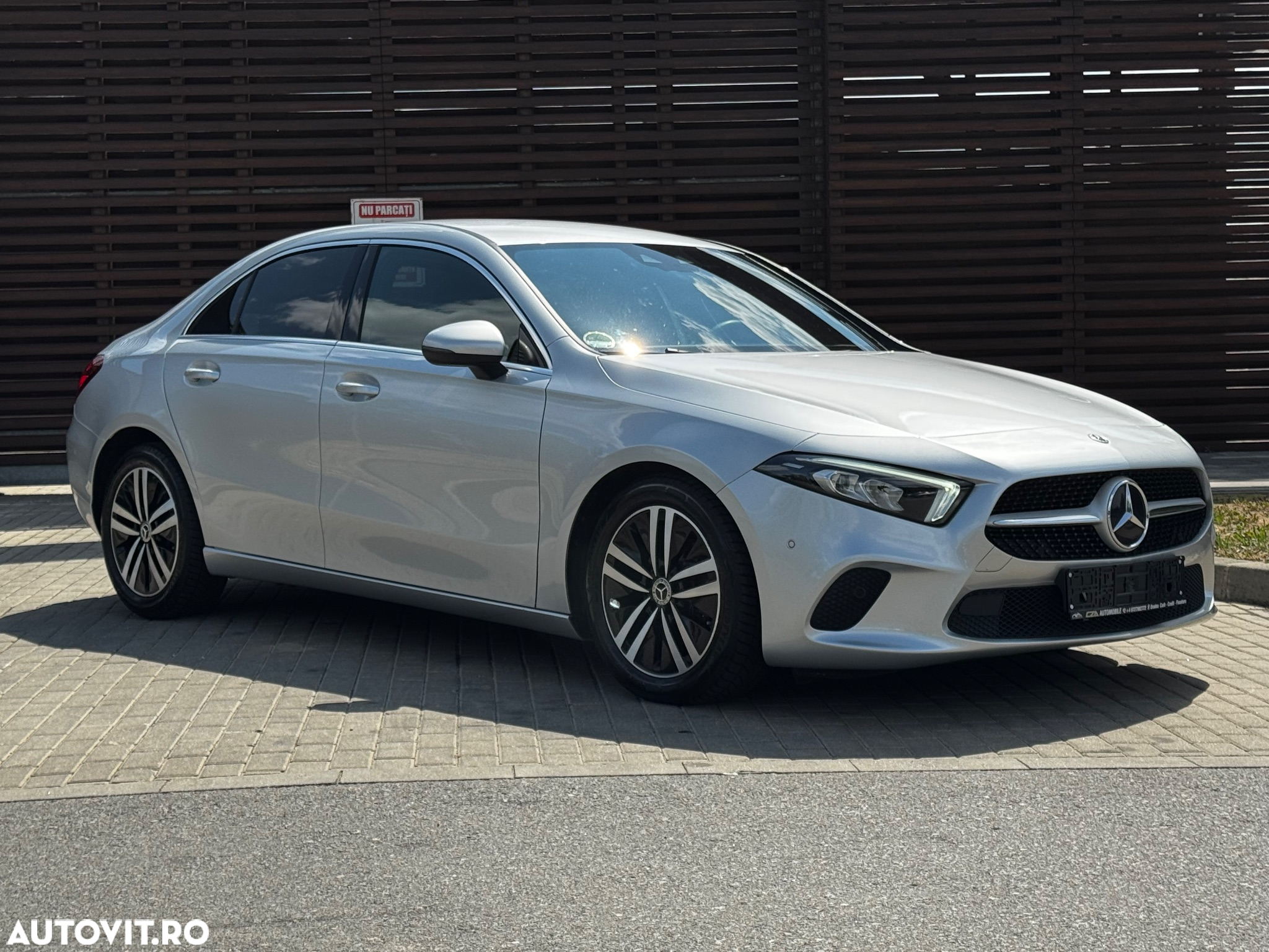 Mercedes-Benz A 180 d 7G-DCT Edition 2020 - 8