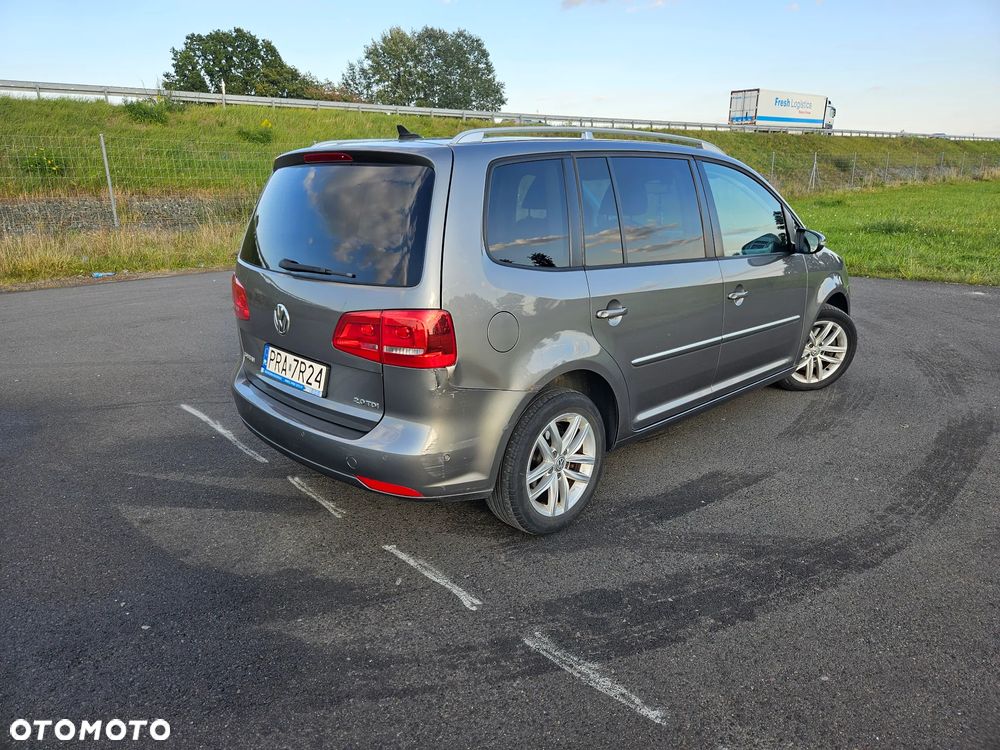 Volkswagen Touran 2.0 TDI DPF Comfortline - 5