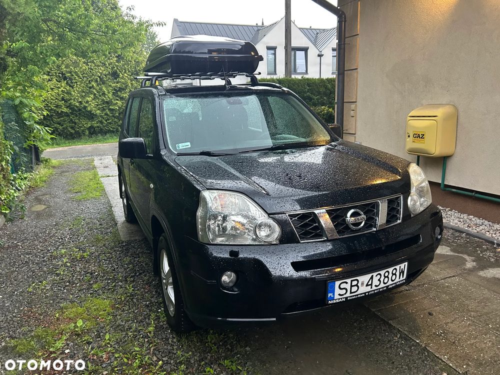 Nissan X-Trail 2.0 dCi SE - 2