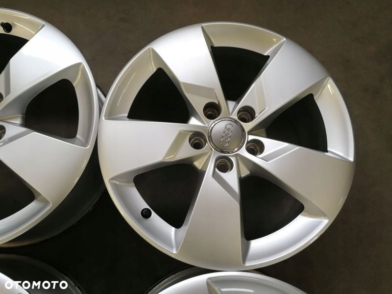 Alufelgi 17" AUDI S3 A3 Q3 Q2 TT A4 A6 TT S - 4