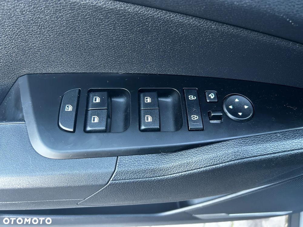 Kia Sportage 1.6 T-GDI M 2WD - 12