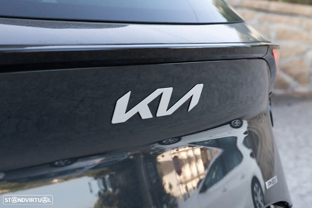 Kia Sportage 1.6 T-GDi PHEV Tech - 19