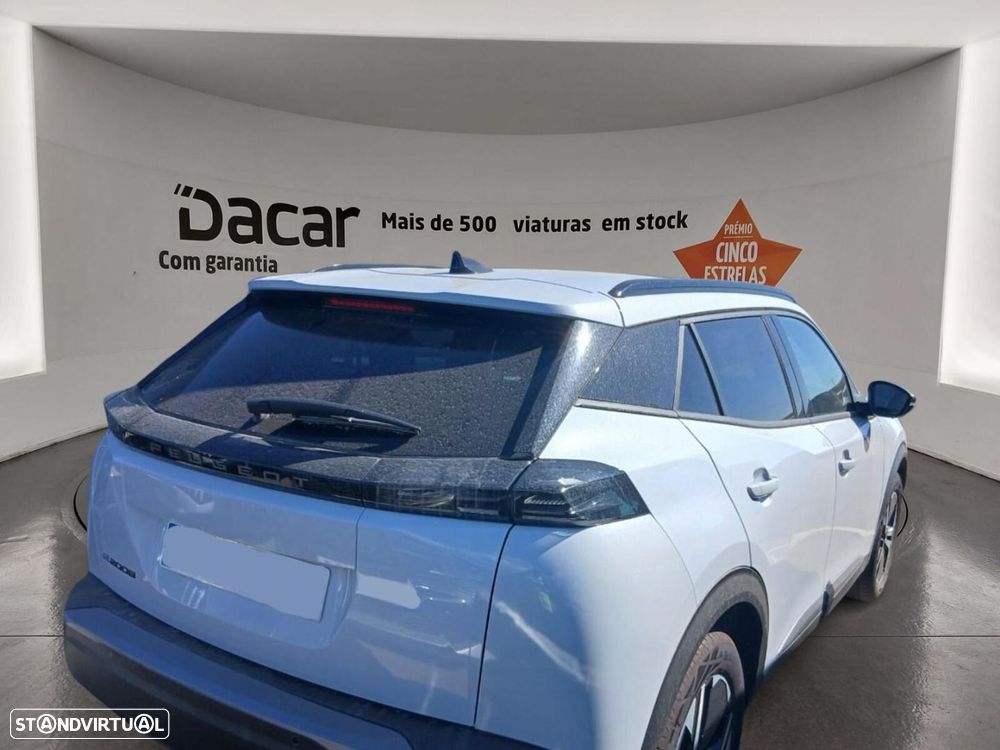 Peugeot e-2008 54 kWh Allure - 3
