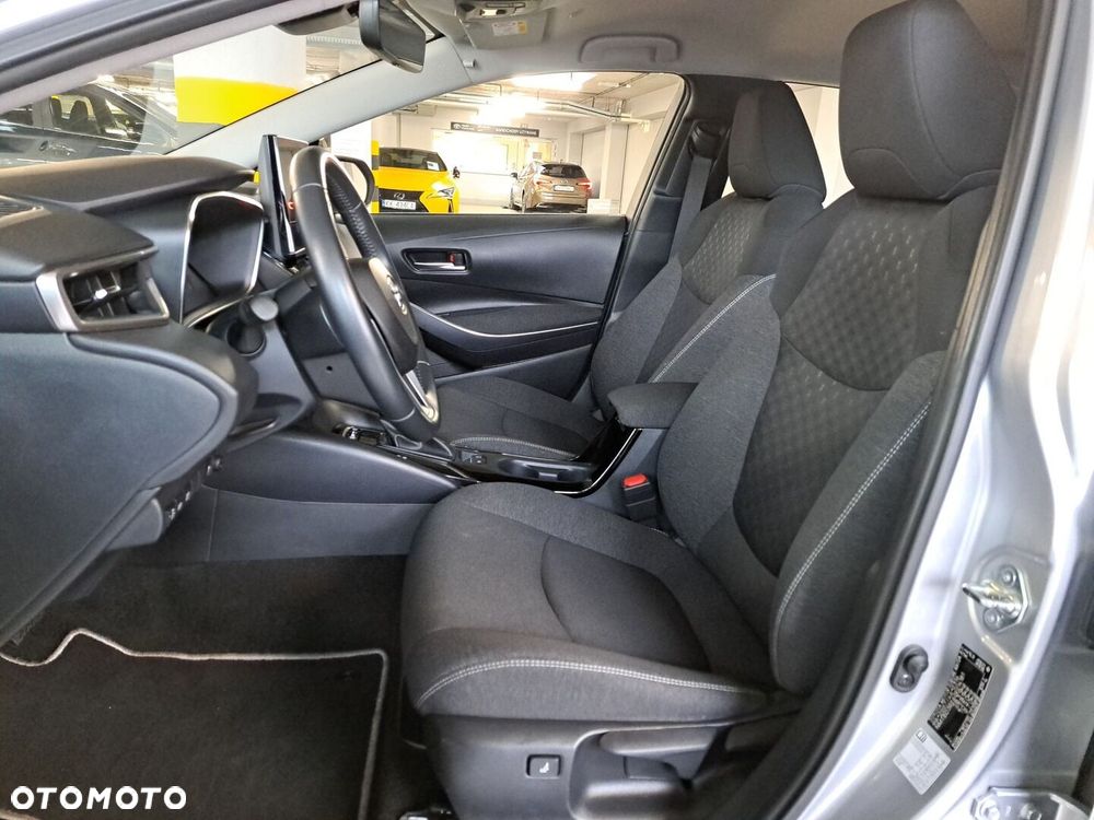 Toyota Corolla 1.8 Hybrid Comfort - 12