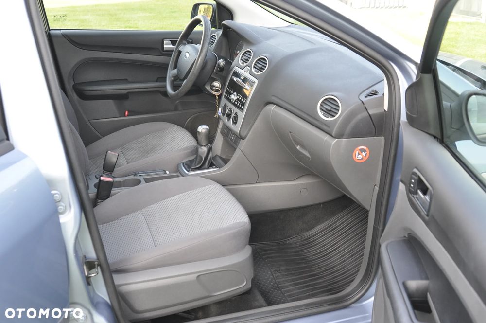 Ford Focus - 19