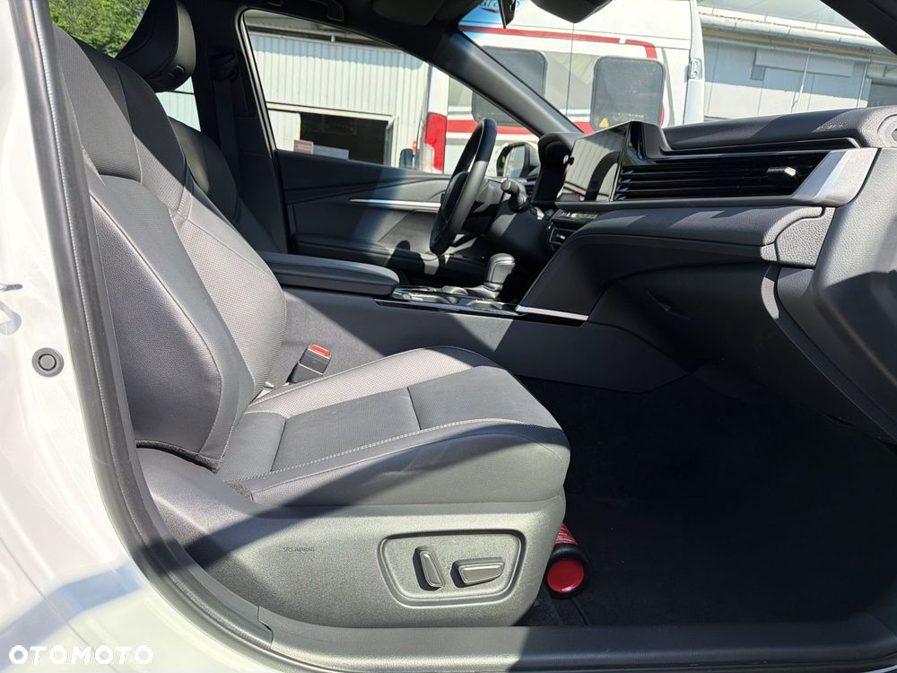 Toyota Camry - 7