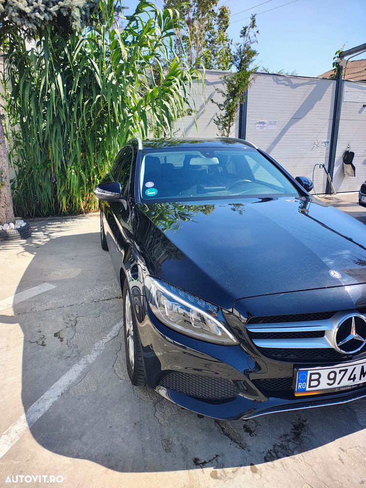 Mercedes-Benz C - 3