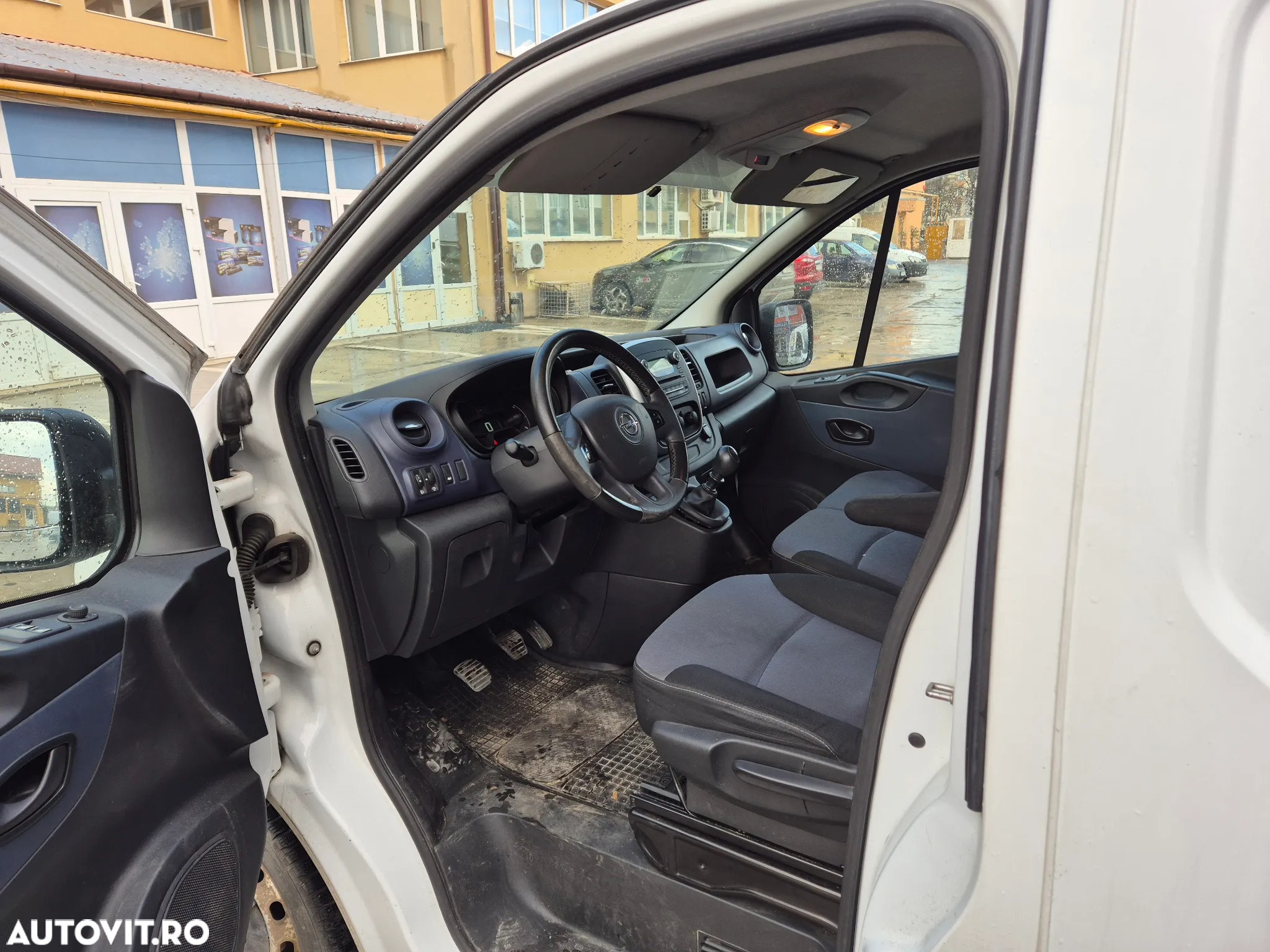 Opel Vivaro 1.6 CDTI Combi L1H1 2.7 t - 3