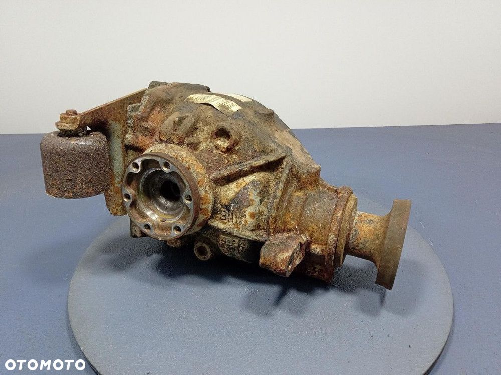 BMW 3 E46 2.0d MOST DYFER TYŁ TYLNY 2.35 7525201 - 7