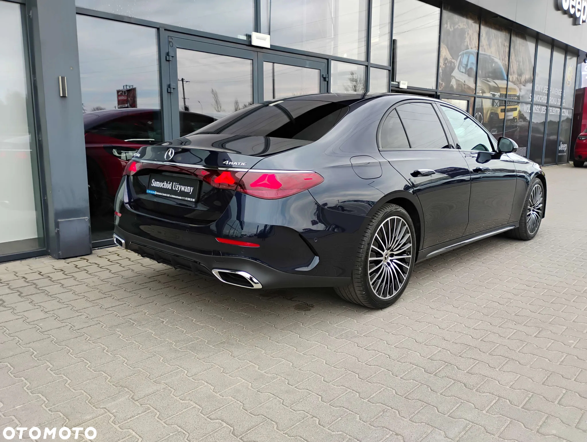 Mercedes-Benz Klasa E 220 d 4-Matic AMG - 30