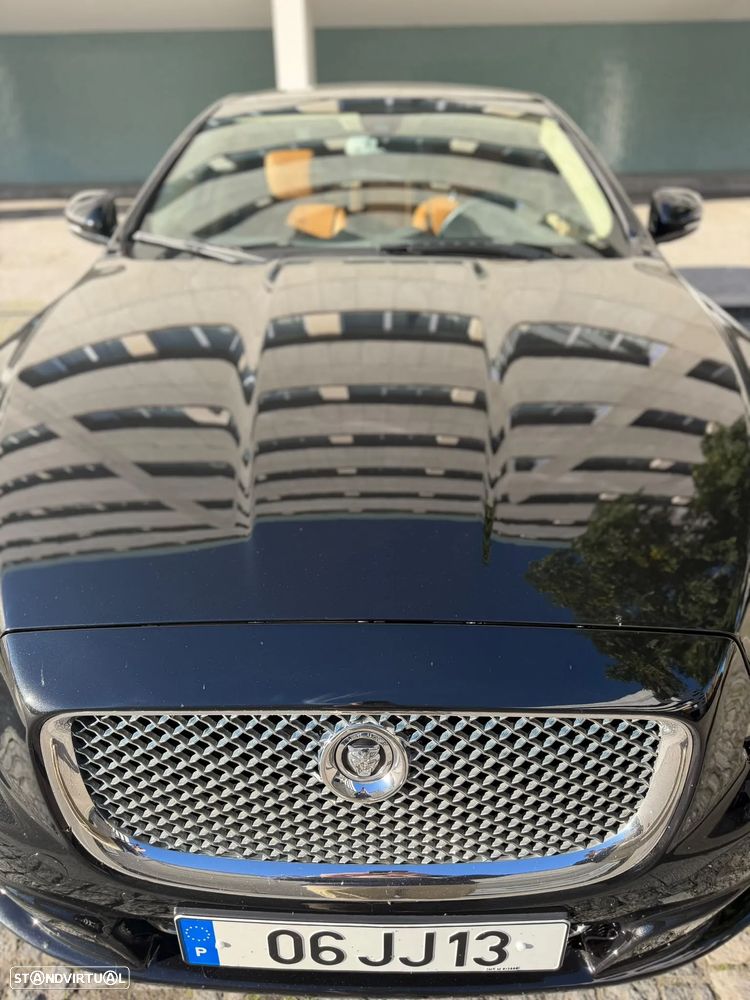 Jaguar XJ 3.0 D V6 Premium Luxury - 10